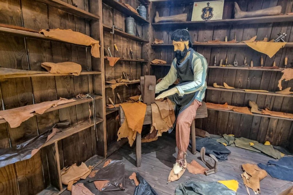guild house museum hunedoara 2 1024x683