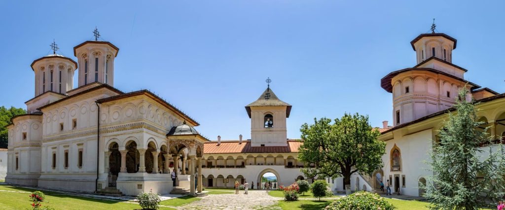 horezu monastery 17 2 1024x426