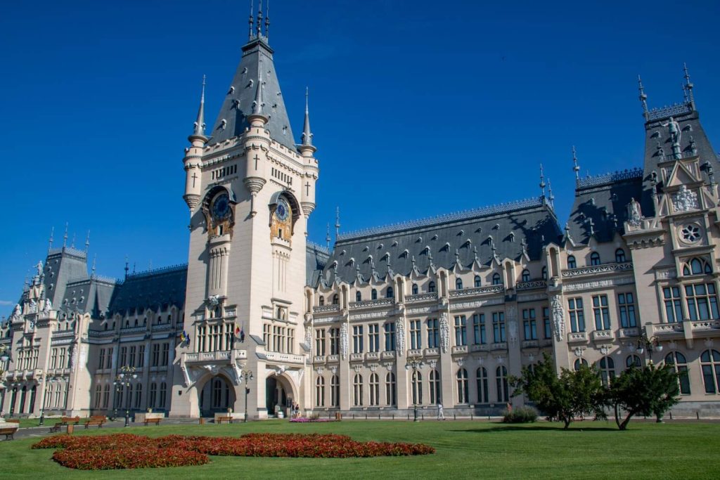 iasi palace of culture 1 1024x683