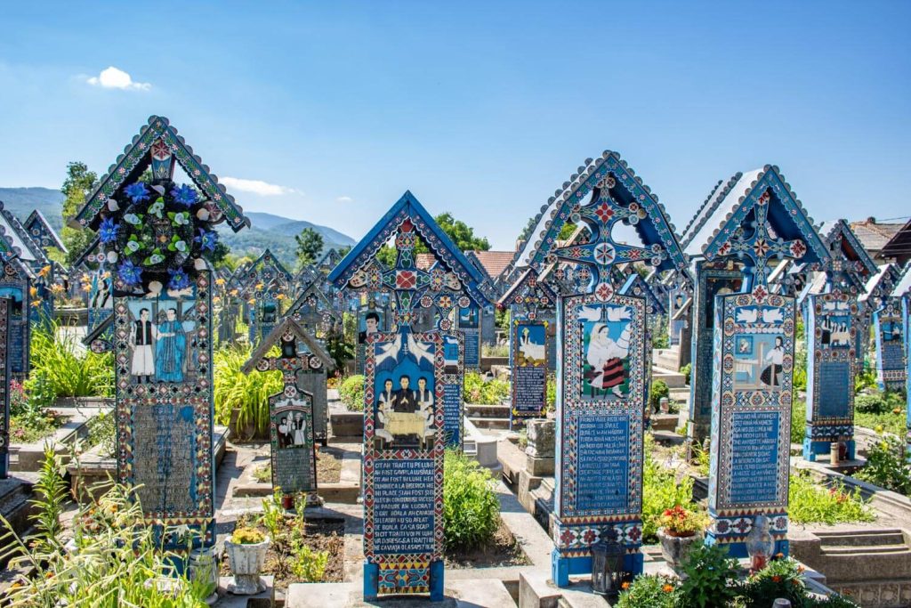 merry cemetery of sapant 27 1024x683