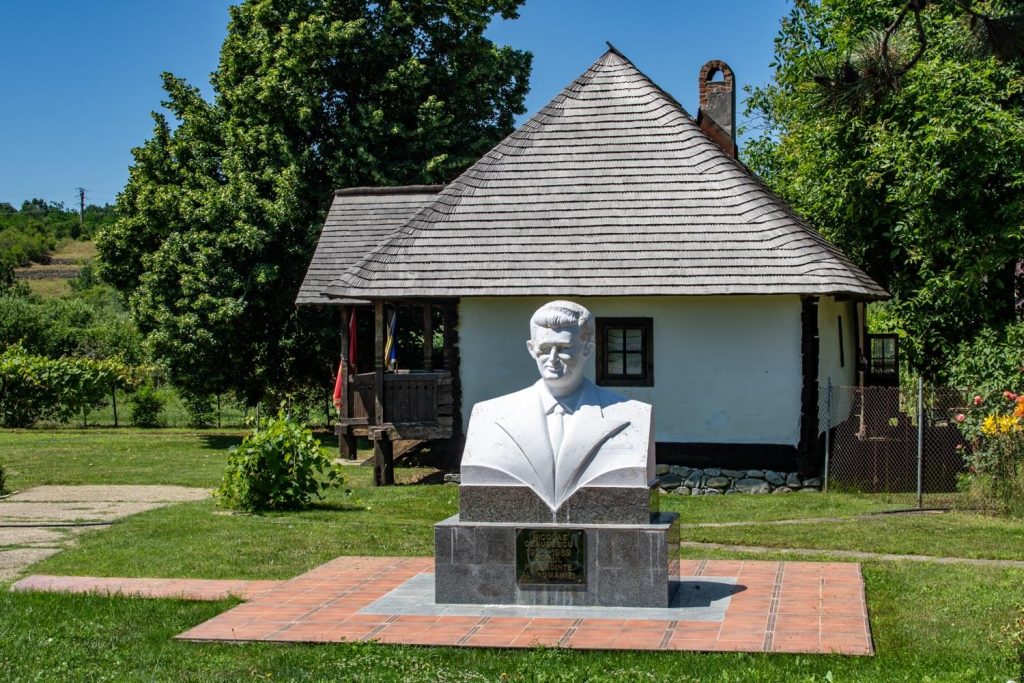 nicolae ceausescu memorial house scornicesti 1 1024x683
