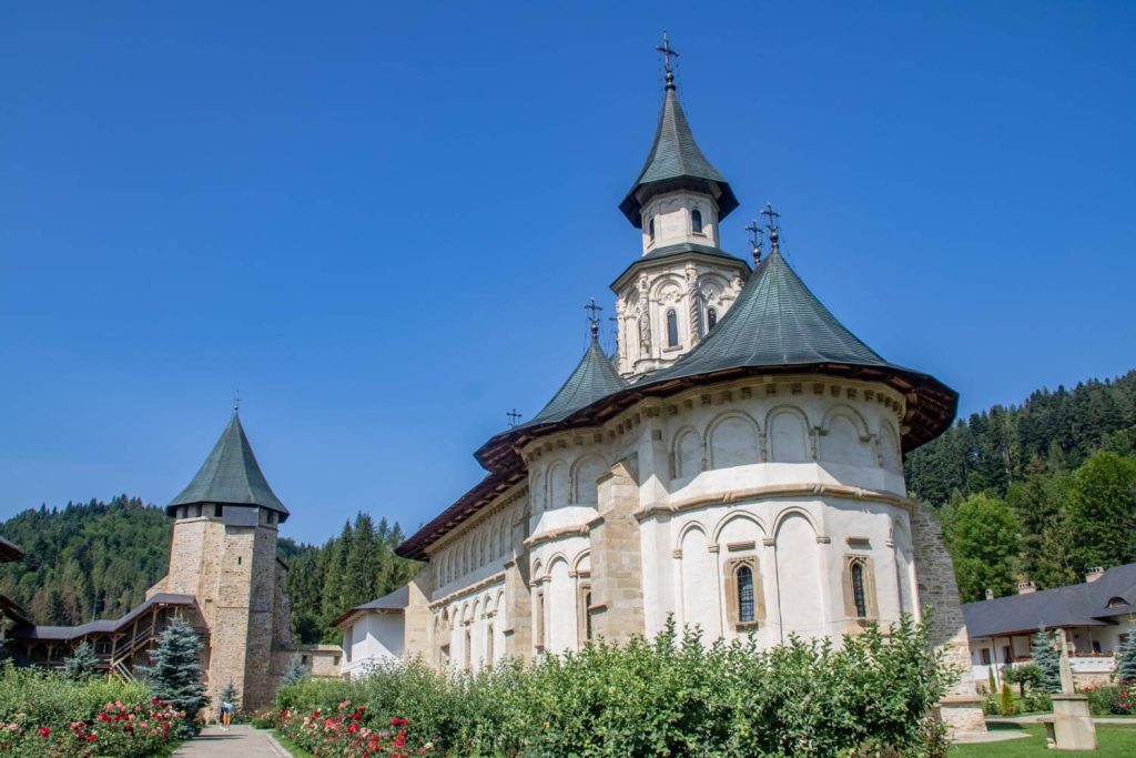 putna monastery 22 1024x683