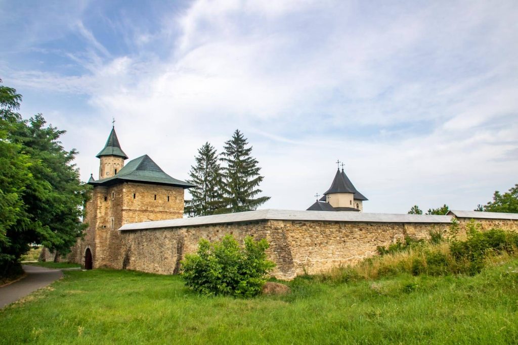 zamca monastery suceava 2 1024x683