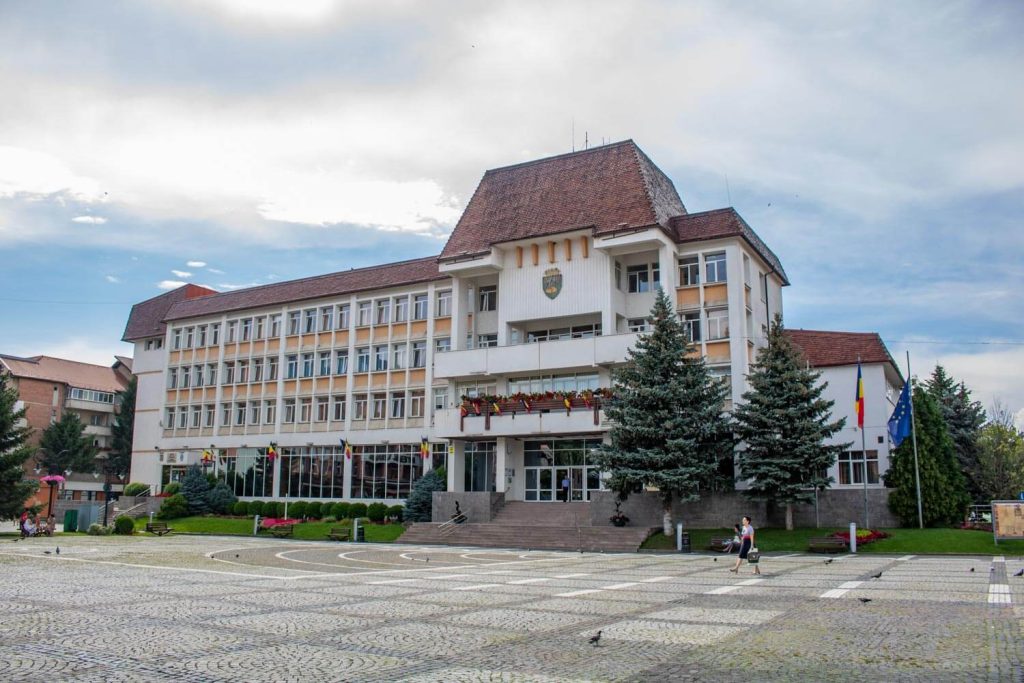 Mediaș City Hall on Corneliu Coposu Square Mediaș City Hall on Corneliu Coposu Square
